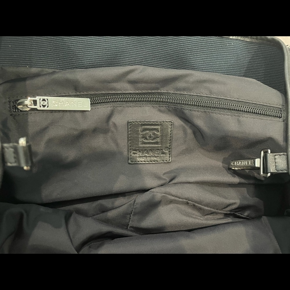 Chanel Vintage Navy Tweed and Cotton Tote Bag - Picture 6 of 10